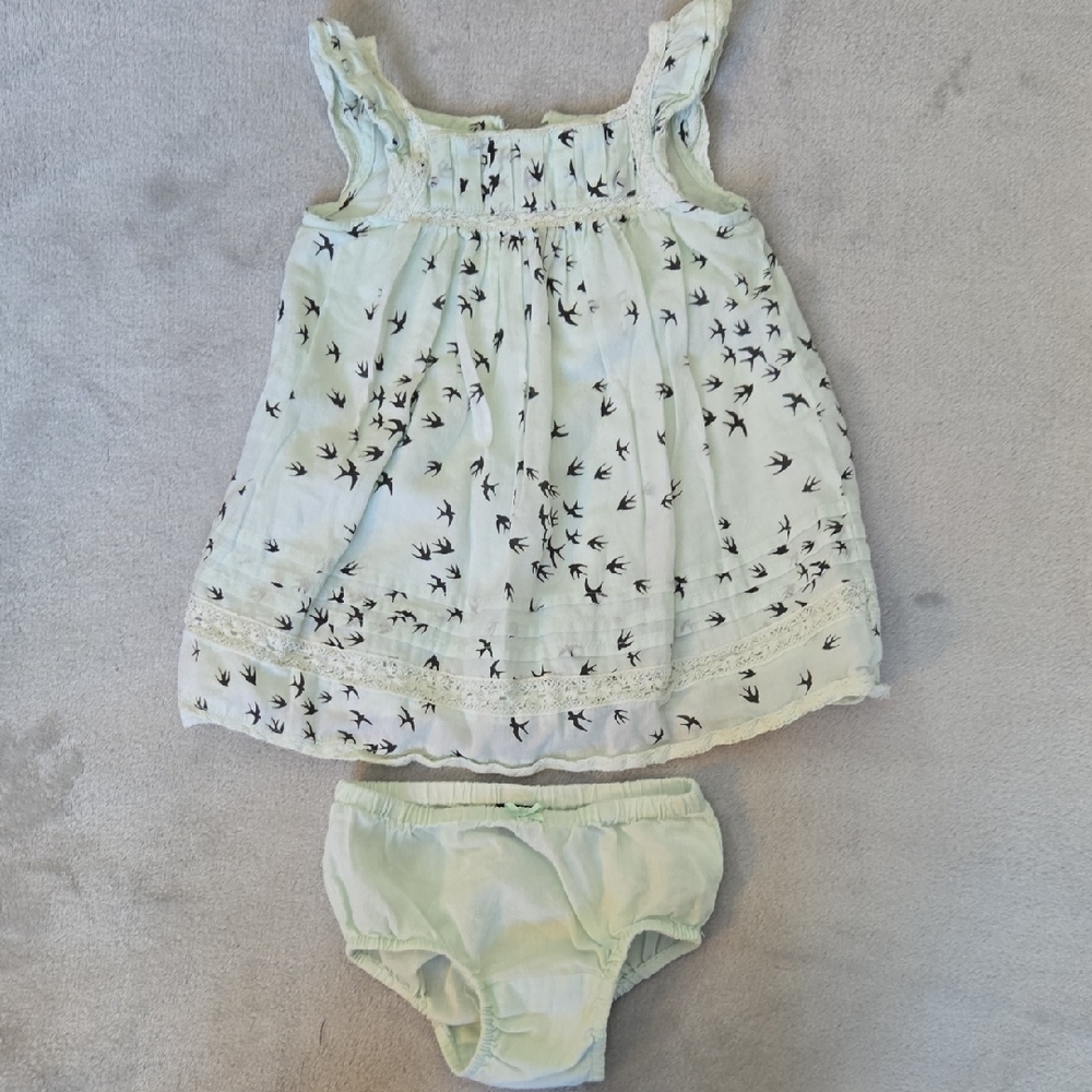 GAP Green and Black Diaper Covers Accessories
